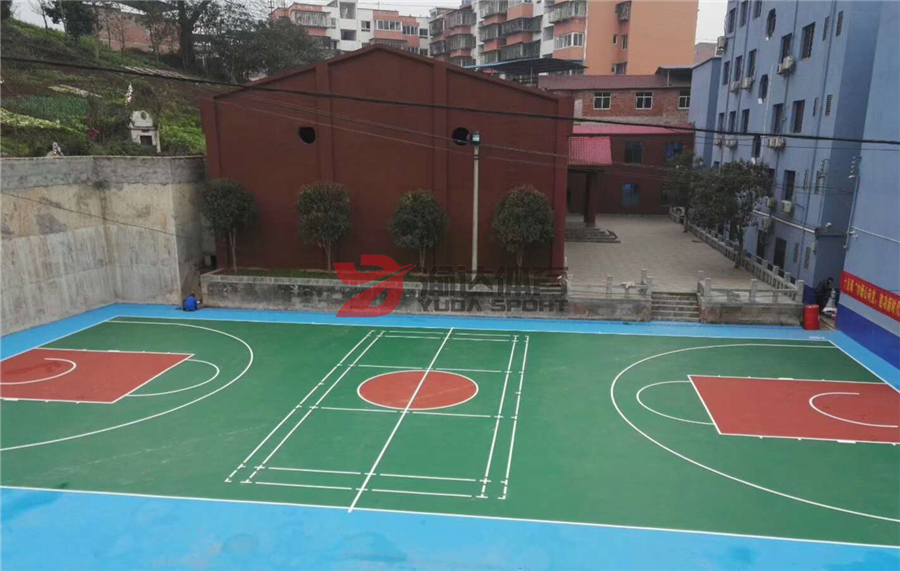 1591602616206982.jpg 豐都十直政府硅PU球場.jpg